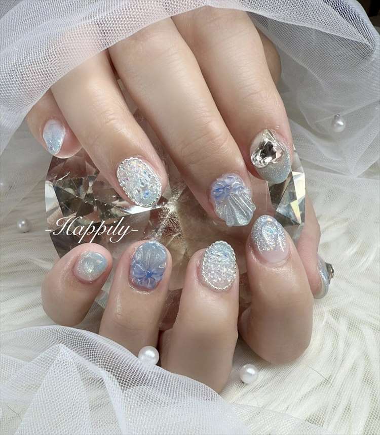 水色マーメイドネイル