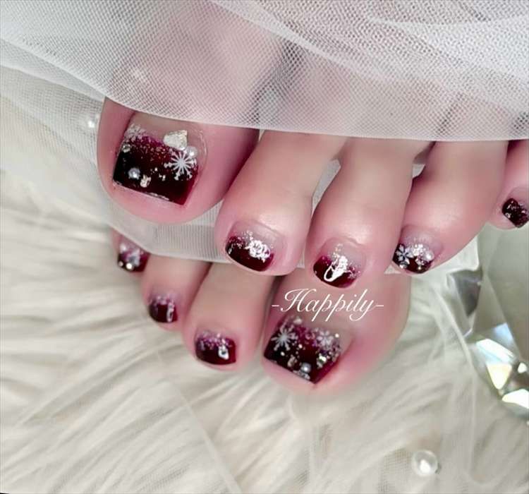 レッドブラウンペディキュア