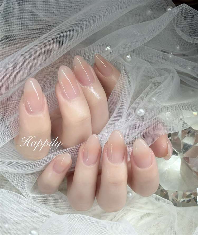 シンプルチークネイル