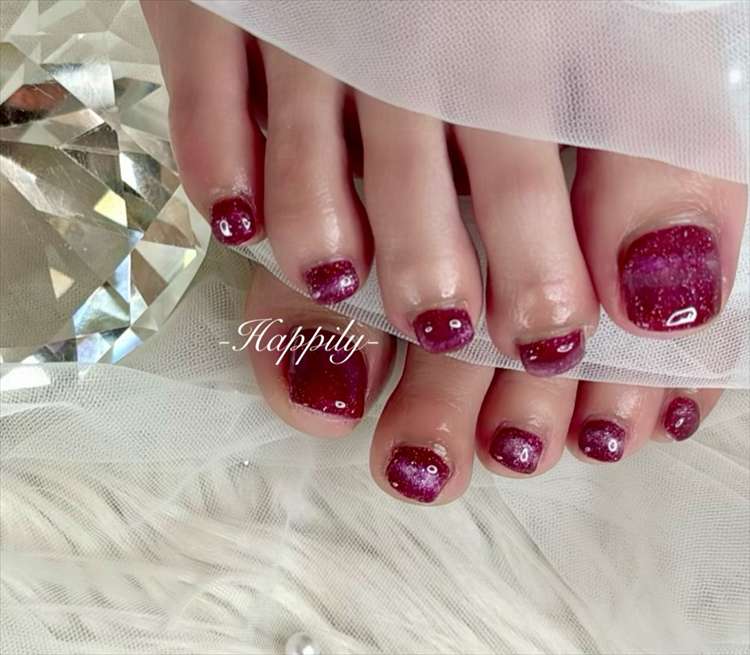 上品フットネイル