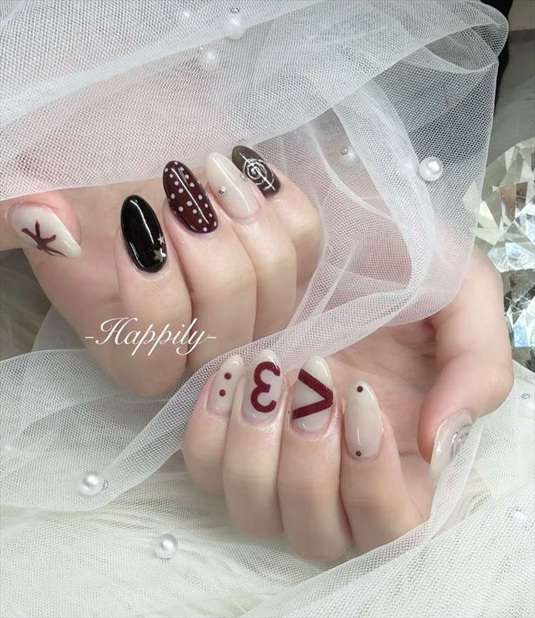 ぐるぐるネイル