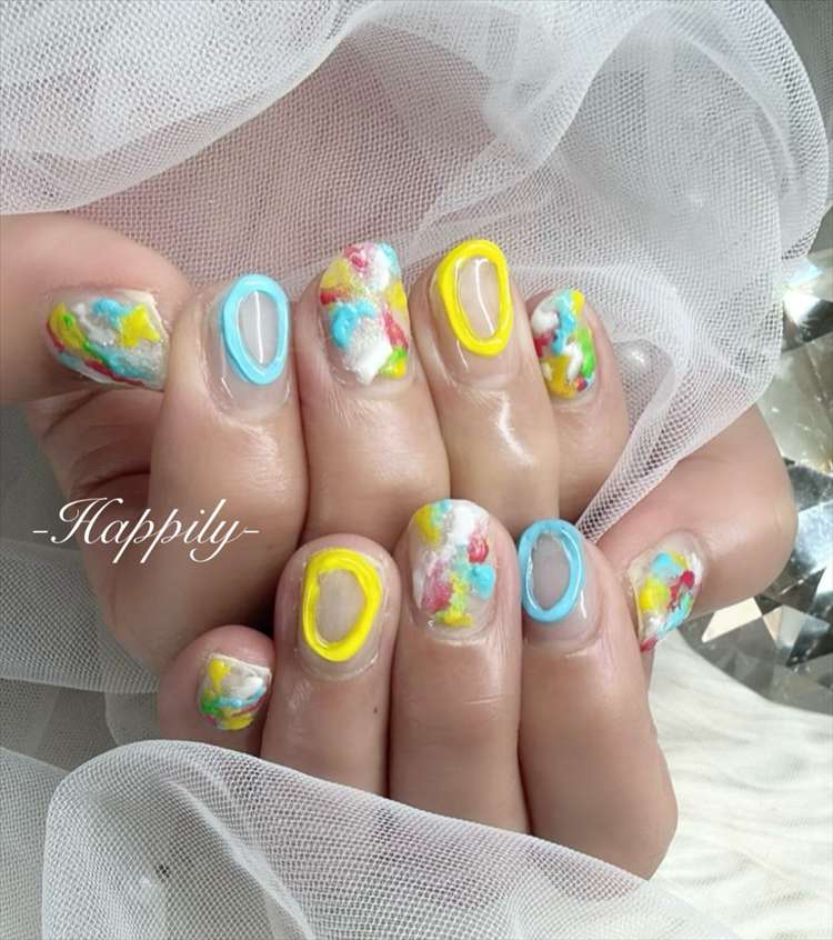 カラフルネイル